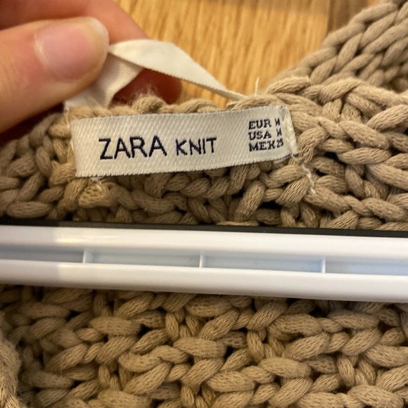 Zara Knit Sweater - Picture 4 of 7